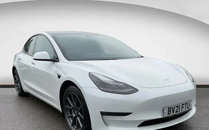Used Tesla Model 3 Long Range AWD 258 kW (351 HP) 2023 Sedan