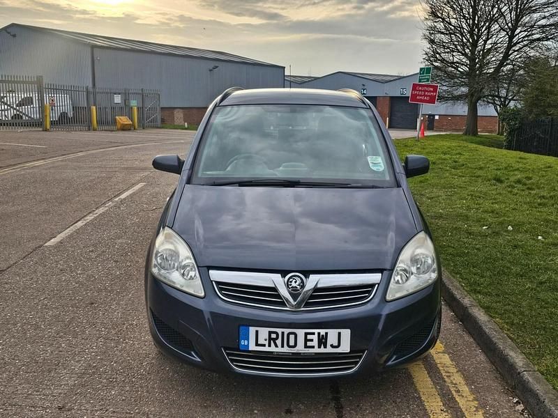 Used Vauxhall Zafira 115 HP (84 kW) 2010 Blue MPV