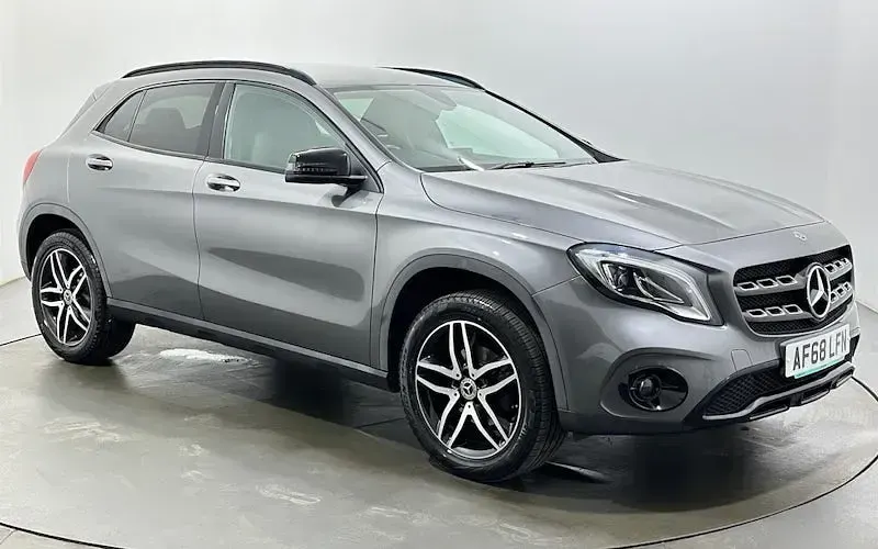 Used Mercedes GLA180 Urban 122 HP (89 kW) 2018 SUV