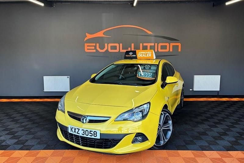Used 2017 Vauxhall Astra GTC Limited Coupe | £6,995 (Good price) - Image 1/1