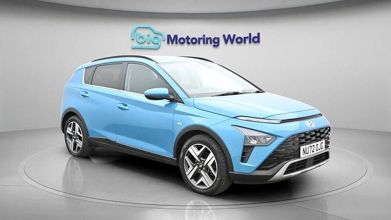 Used Hyundai Bayon Premium 100 HP (73 kW) 2023 Blue SUV