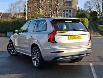 Usado Volvo XC90 Plus 250 HP (183 kW) 2025 Prateado SUV