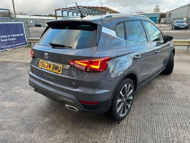 Used Seat Arona FR 115 HP (84 kW) 2024 Grey SUV