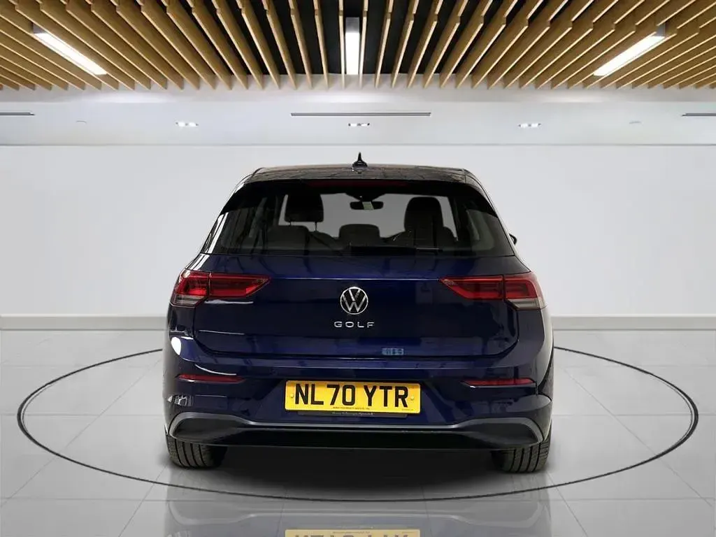 Used VW Golf VII S 130 HP (95 kW) 2020 Blue Hatchback