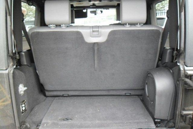 Used Jeep Wrangler 174 HP (127 kW) 2010 SUV