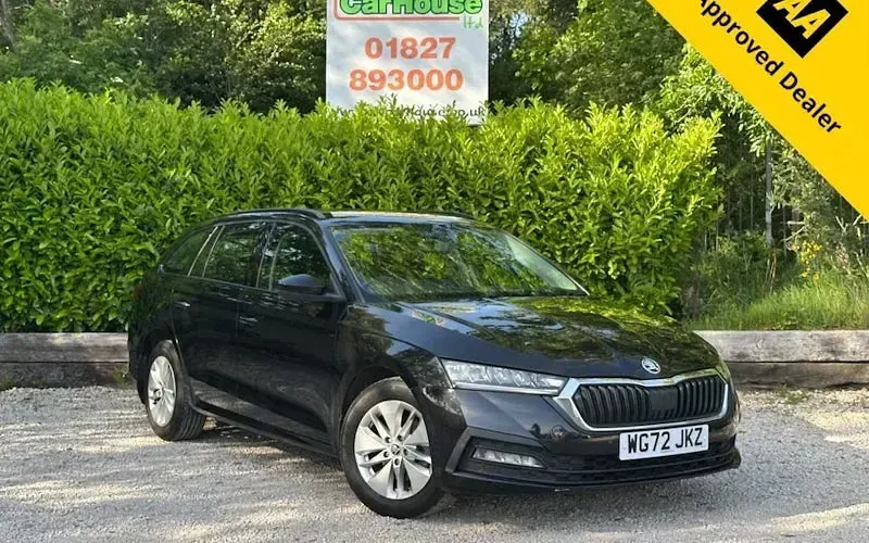Usado Skoda Octavia SE Technology 110 CV (80 kW) 2023 Familiar