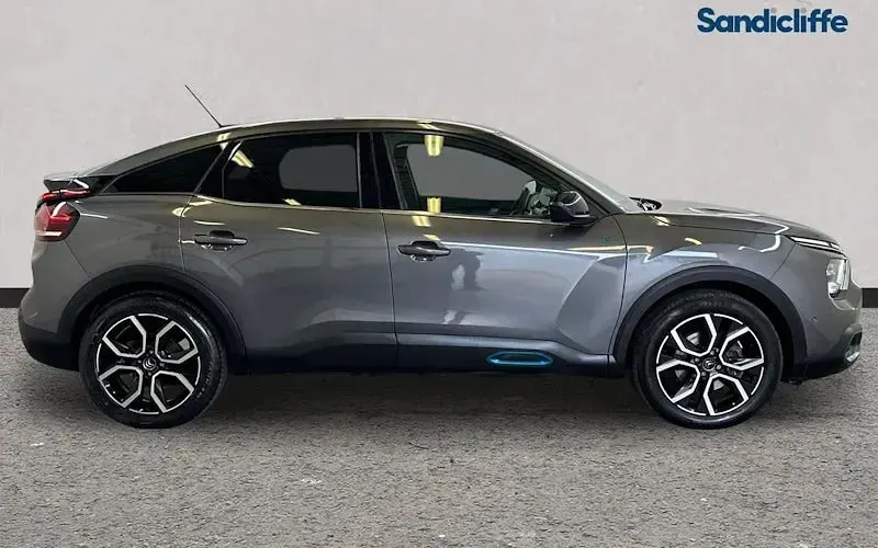 Used Citroën e-C4 Shine 100 kW (136 HP) 2021 Hatchback