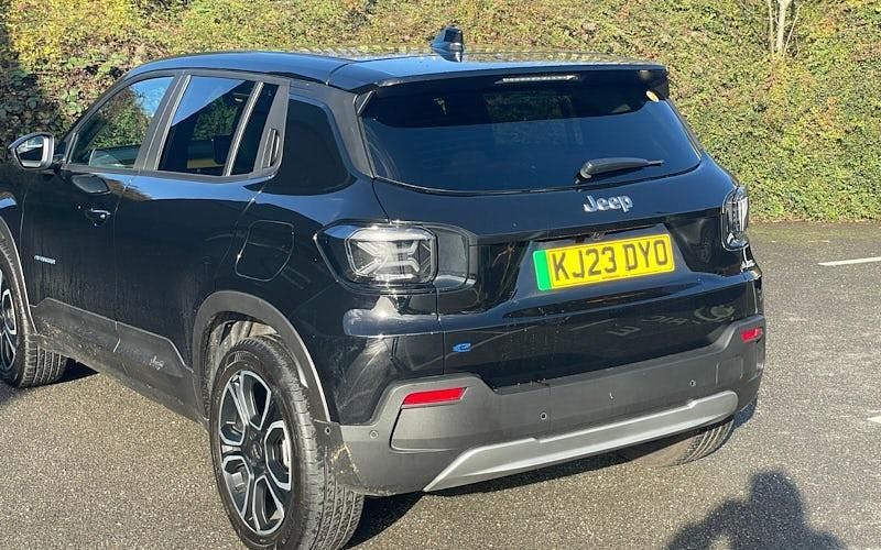 Used Jeep Avenger 114 kW (156 HP) 2023 Black SUV