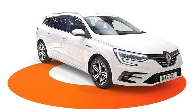 Used Renault Mégane GrandTour Iconic 115 HP (84 kW) 2022 White Estate