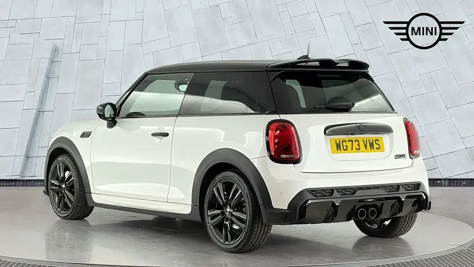 Used Mini Cooper S Hatch 176 HP (129 kW) 2023 White Hatchback
