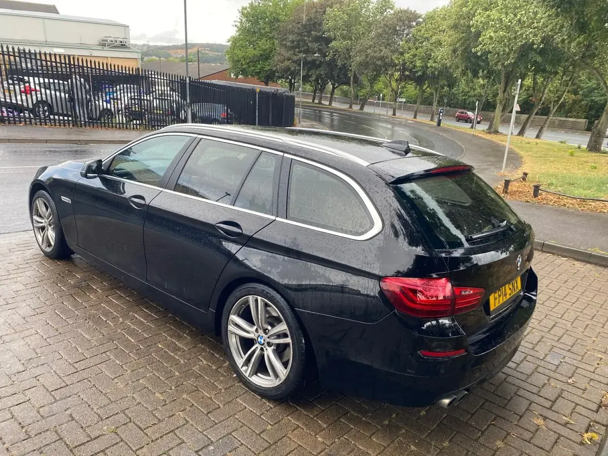 Used BMW 518 Comfort Edition 2014 Black Estate