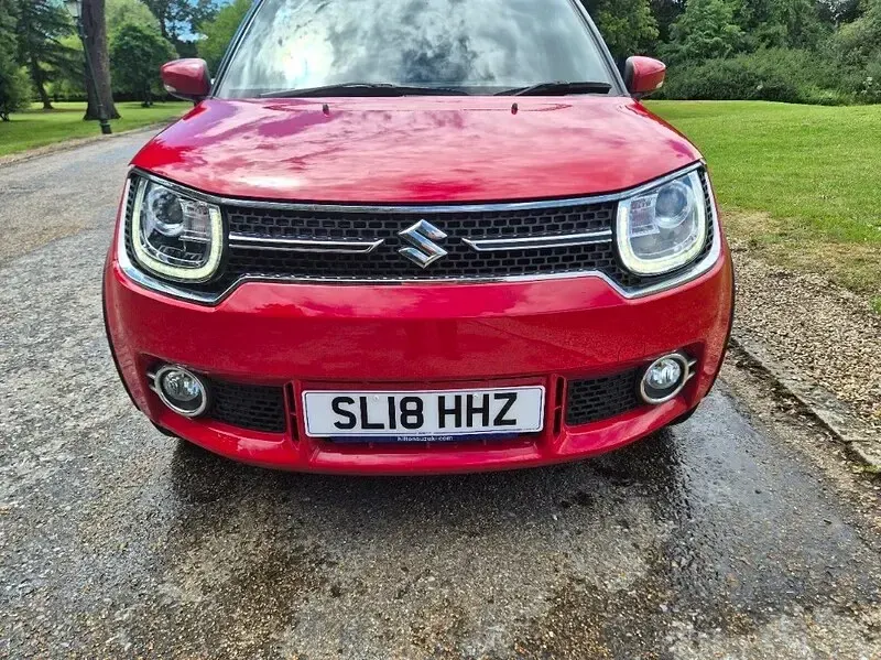 Used Suzuki Ignis SZ5 90 HP (66 kW) 2018 Red/black SUV