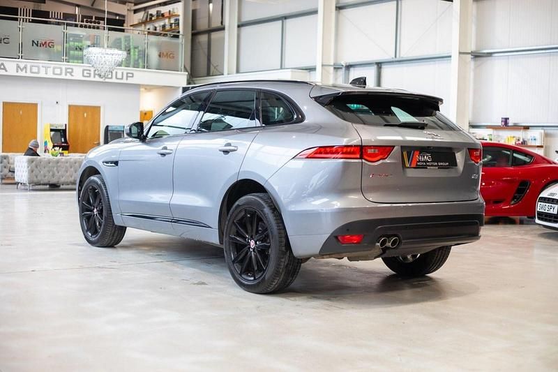 Used Jaguar F-Pace Chequered Flag 180 HP (132 kW) 2020 Grey SUV