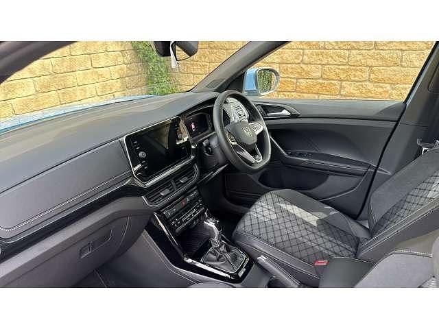 Used VW T-Cross R-line 115 HP (84 kW) 2025 Blue SUV