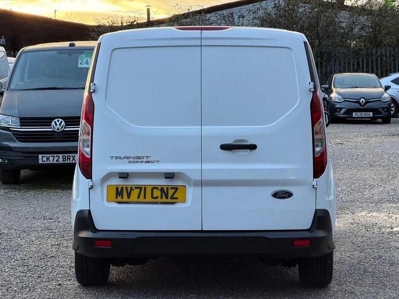 Used Ford Transit Connect Trend 100 HP (73 kW) 2021 White MPV