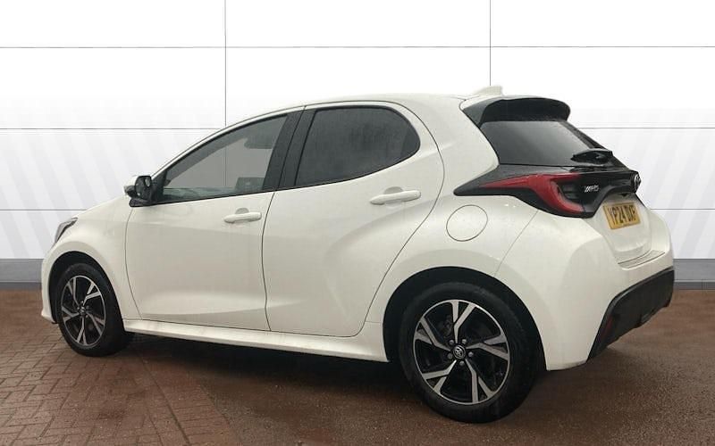 Used Toyota Yaris Hybrid Design 116 HP (85 kW) 2026 Hatchback