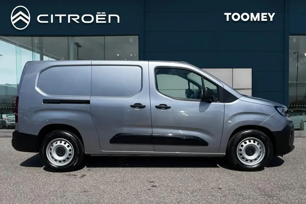 Used Peugeot E-Partner 98 kW (134 HP) 2024 Grey MPV