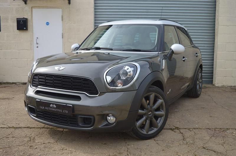 Grey Used 2013 Mini Cooper S Countryman SUV | £5,650 (Fair price) - Image 1/4
