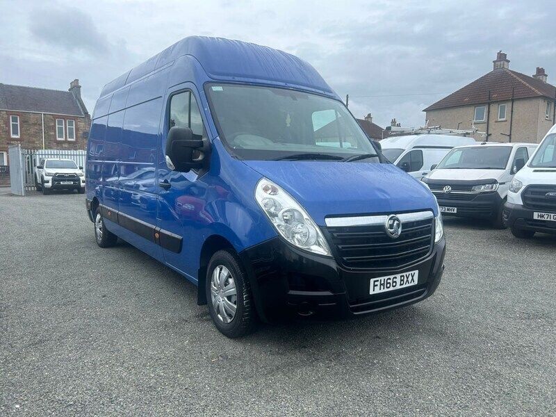 Blue Used 2017 Vauxhall Movano Van | £7,975 (Good price) - Image 1/4