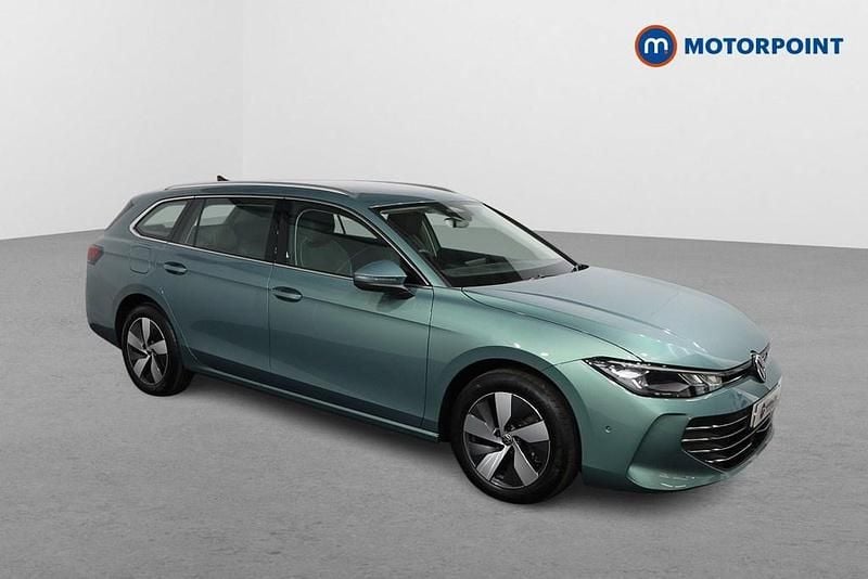 Green Used 2025 VW Passat Life Estate | £26,899 - Image 1/4