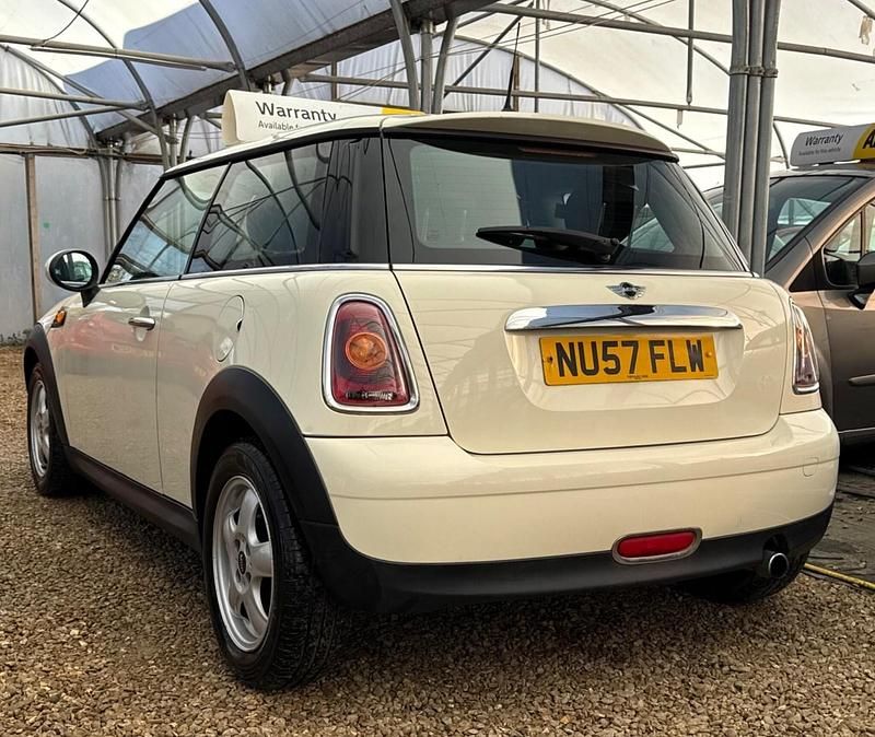 Used Mini ONE Hatch 2007 White Hatchback