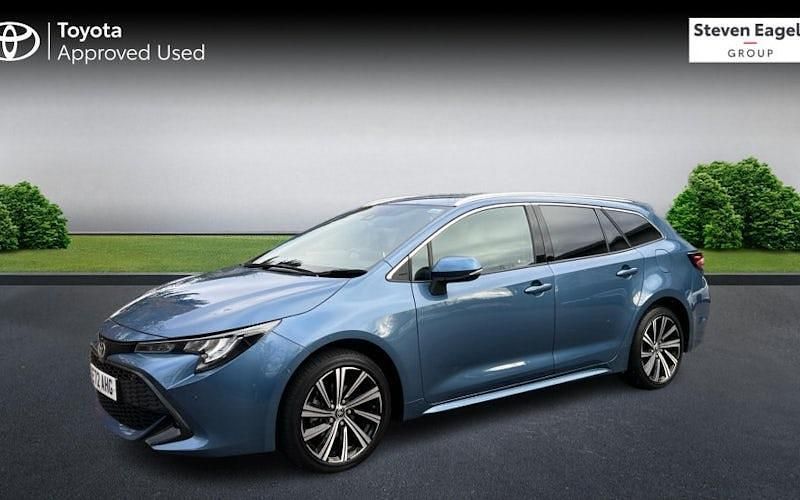 Used Toyota Corolla Design 122 HP (89 kW) 2022 Estate