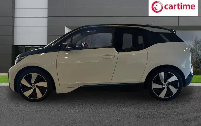 Used BMW i3 Comfort Edition 125 kW (170 HP) 2022 Hatchback