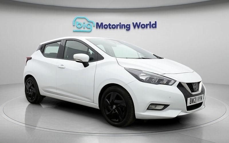 Used Nissan Micra Acenta 92 HP (67 kW) 2021 White Hatchback