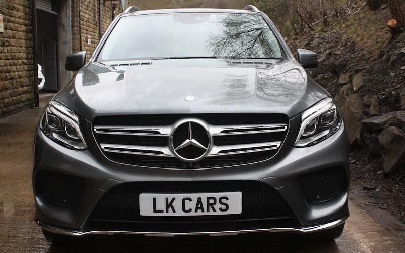 Used Mercedes GLE350 AMG Line Premium 258 HP (189 kW) 2017 Estate