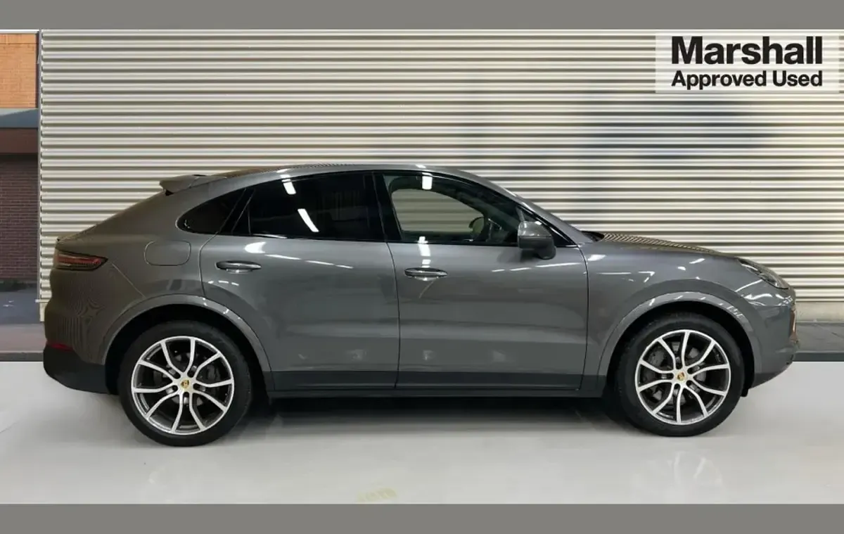 Used Porsche Cayenne S 434 HP (319 kW) 2020 Grey SUV