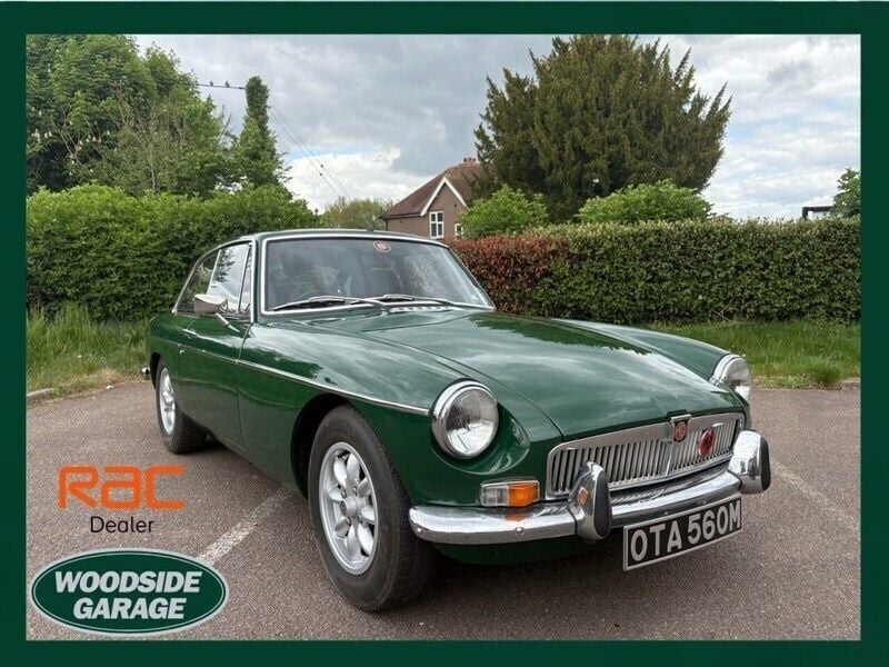 Green Used 1973 MG B GT Coupe | £8,495 - Image 1/4