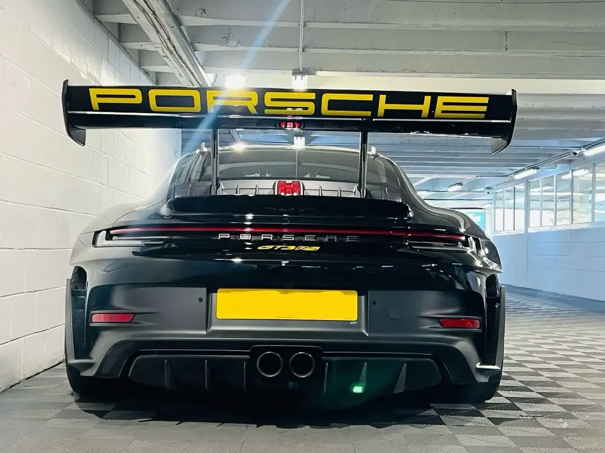 Used Porsche 911 GT3 RS 525 HP (386 kW) 2024 Black Coupe