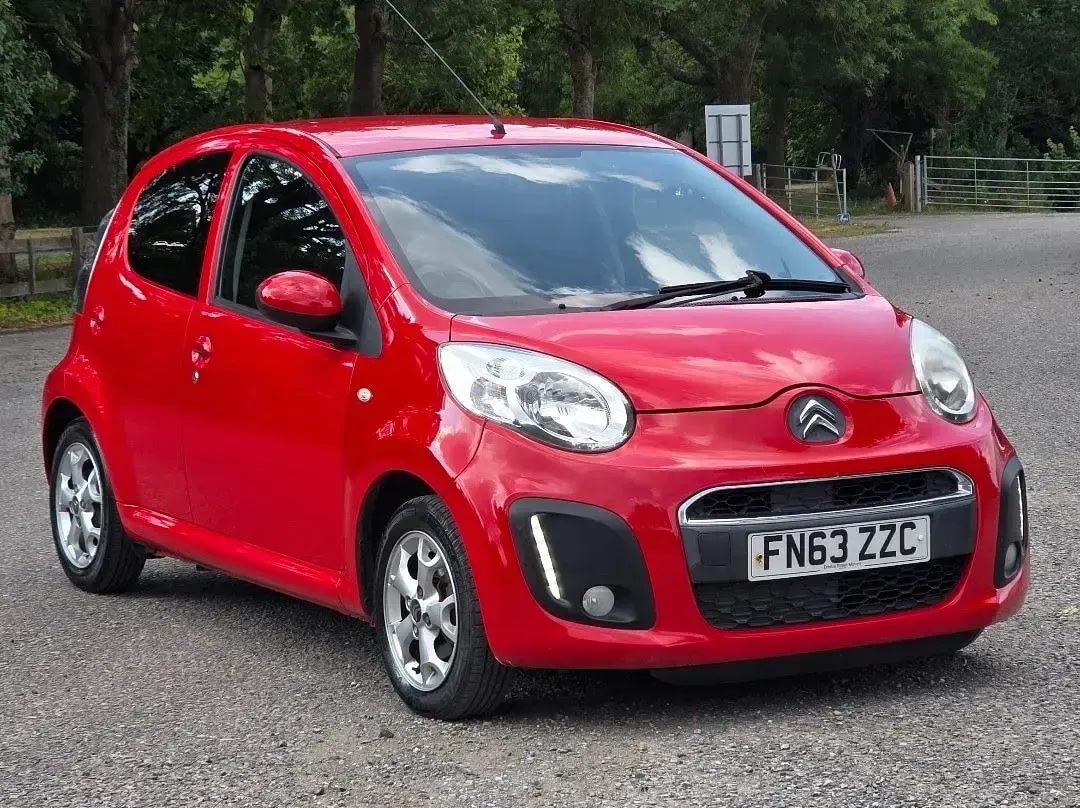 Used Citroën C1 2014 Red Hatchback