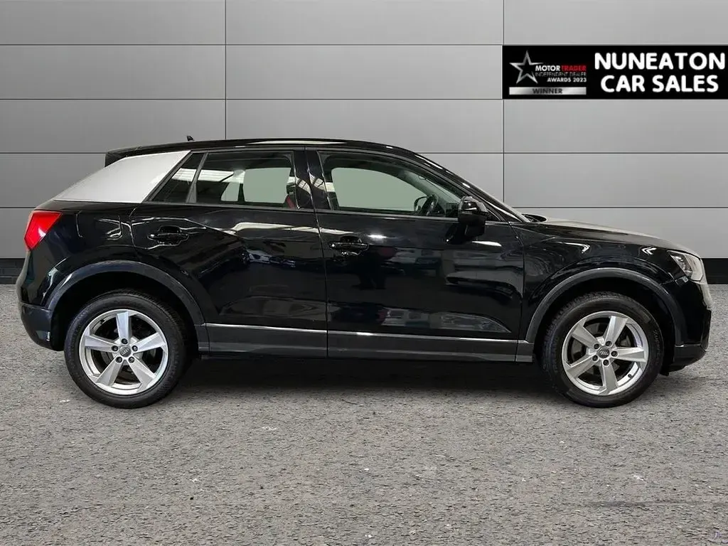 Used Audi Q2 Sport 116 HP (85 kW) 2018 Black SUV