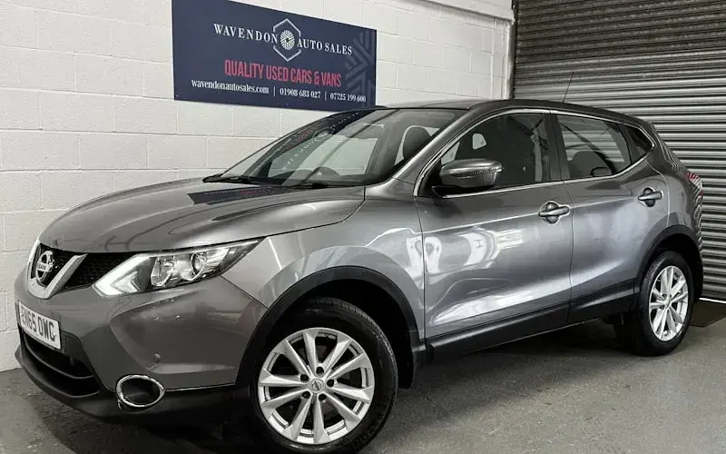 Usado Nissan Qashqai Acenta 110 HP (80 kW) 2017 SUV