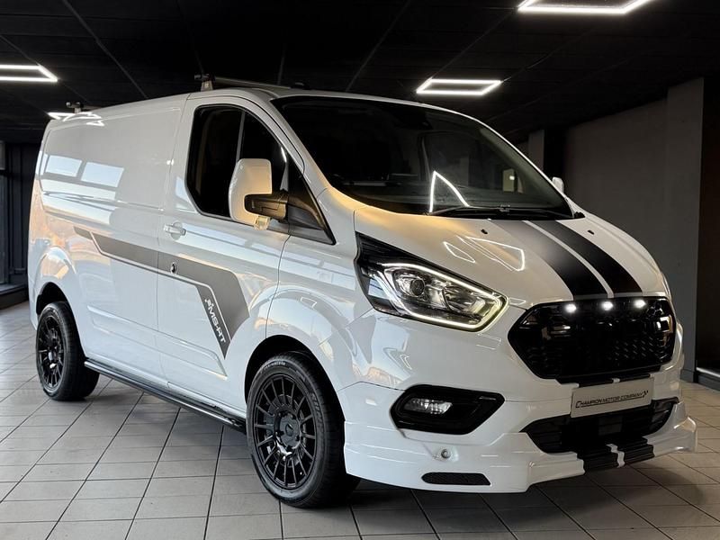 White Used 2021 Ford Transit Custom Limited | £18,250 (Super price) - Image 1/4