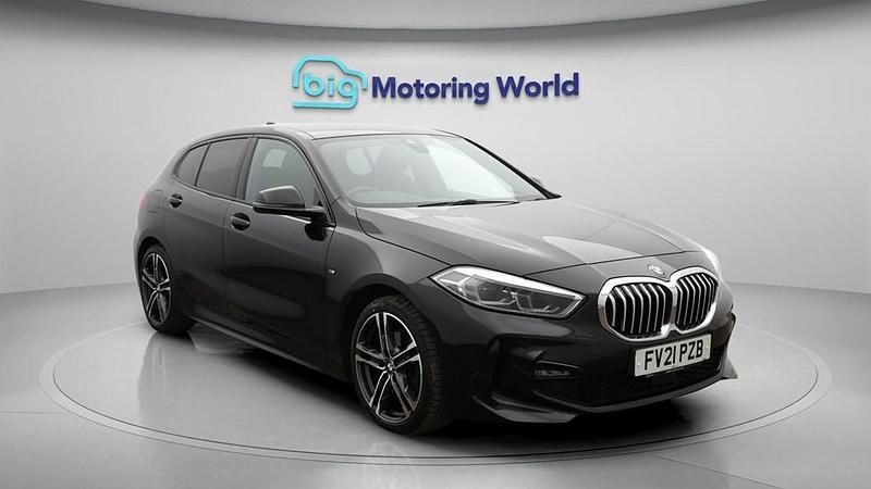 Used BMW 118 M Sport 136 HP (100 kW) 2021 Black Hatchback