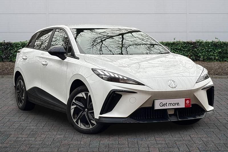 White Used 2023 MG MG4 EV SE Hatchback | £14,290 (Fair price) - Image 1/4