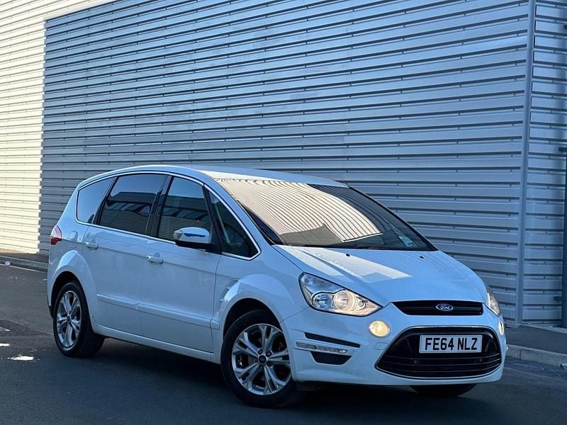 Used Ford S-MAX Titanium 115 HP (84 kW) 2014 White MPV
