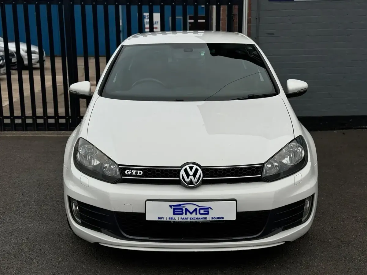 Used VW Golf VII GTD 2012 White Hatchback