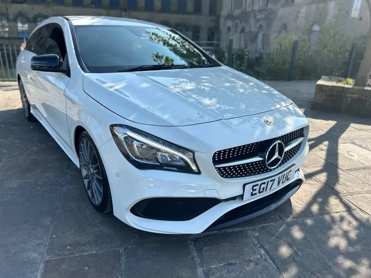 Used Mercedes CLA220 AMG line 177 HP (130 kW) 2017 White Coupe