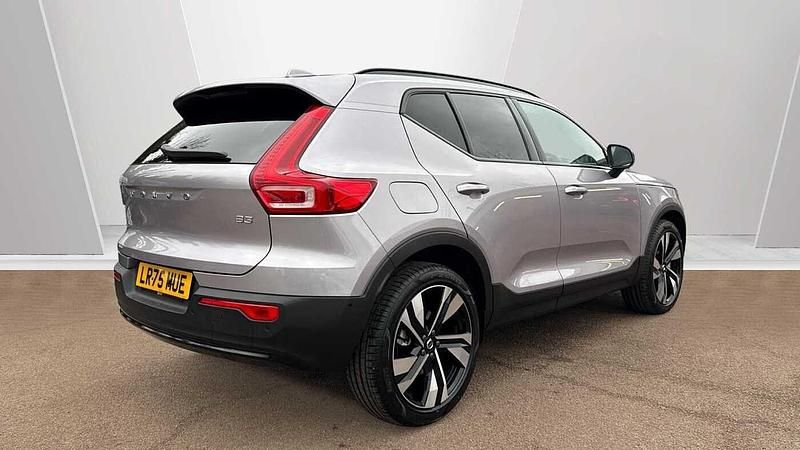 New Volvo XC40 Ultra 2025 SUV