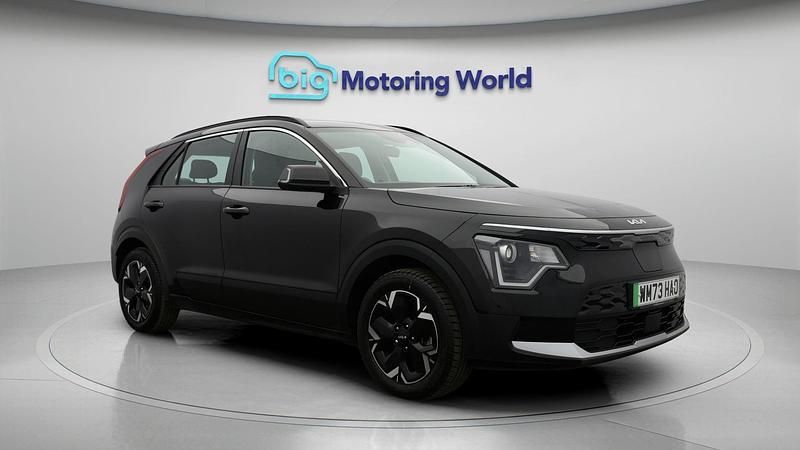 Used 2023 Kia e-Niro SUV | £18,300 (Good price) - Image 1/4