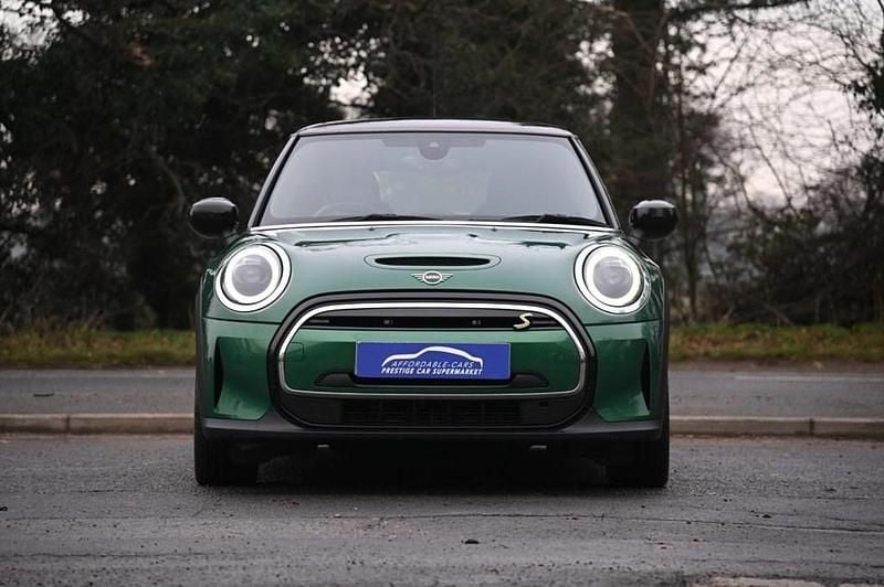 Usado Mini Cooper S Hatch 135 kW (184 HP) 2021 Verde Citadino