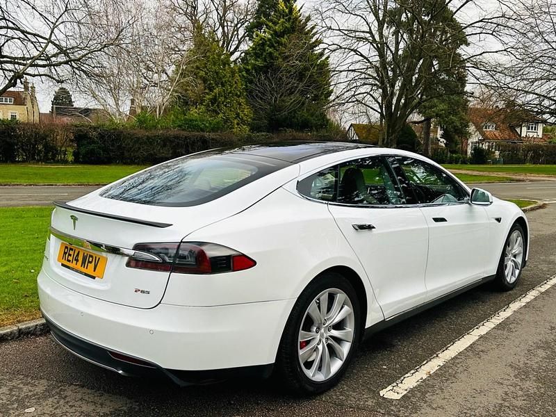 Used Tesla Model S 278 kW (379 HP) 2014 White Hatchback
