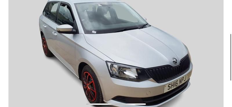 Silver Used 2016 Skoda Fabia Estate | £3,795 (Fair price) - Image 1/4