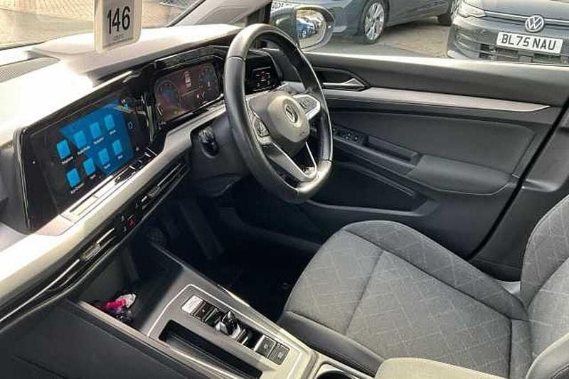 Used VW Golf VII 150 HP (110 kW) 2021 Hatchback