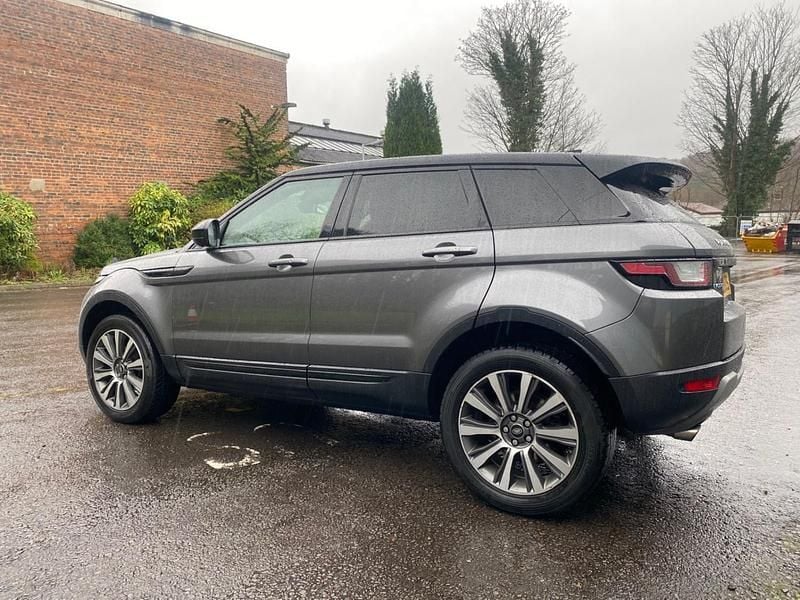 Used Land Rover Range Rover evoque SE 150 HP (110 kW) 2018 Grey Estate