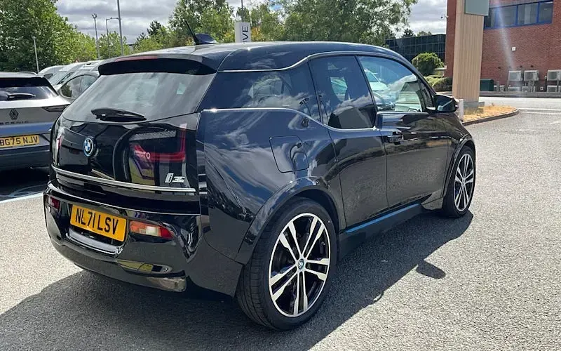 Used BMW i3 Comfort Edition 135 kW (184 HP) 2022 Hatchback