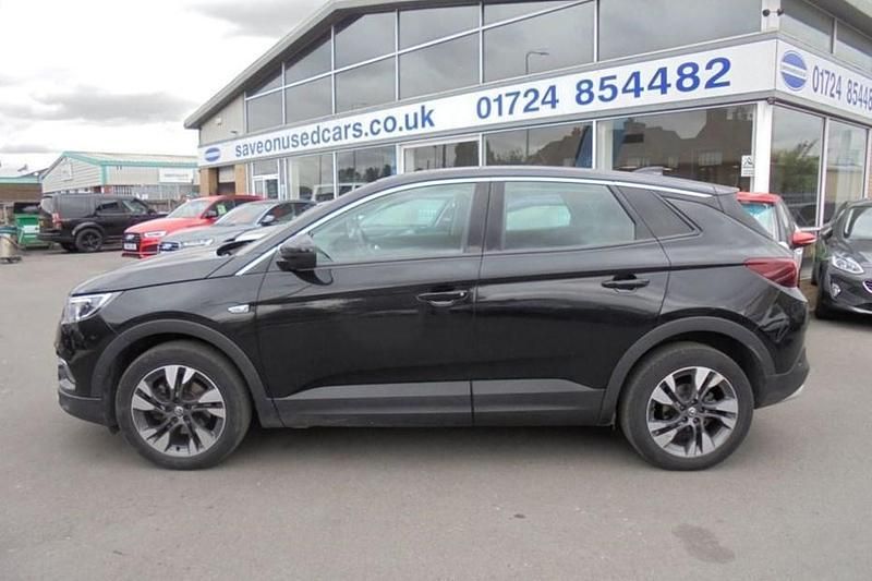 Black Used 2019 Vauxhall Grandland X Sport SUV | £10,994 (Good price) - Image 1/1